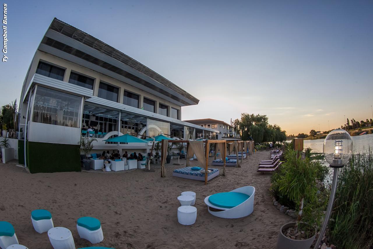 The Lakes Hotel & Conference Centre Benoni Exterior photo